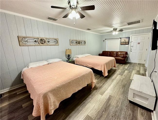 3302 Surfside Blvd, House other with 4 bedrooms, 3 bathrooms and null parking in Corpus Christi TX | Image 7