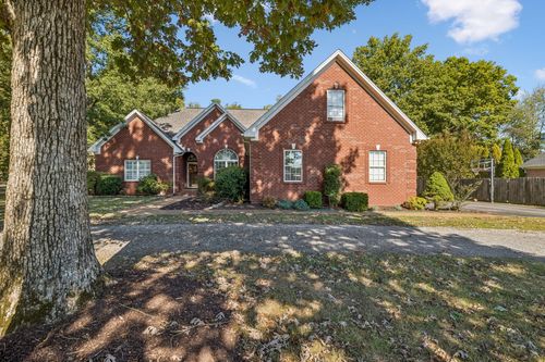 1607 Ellington Dr, Lafayette, TN, 37083-2215 | Card Image