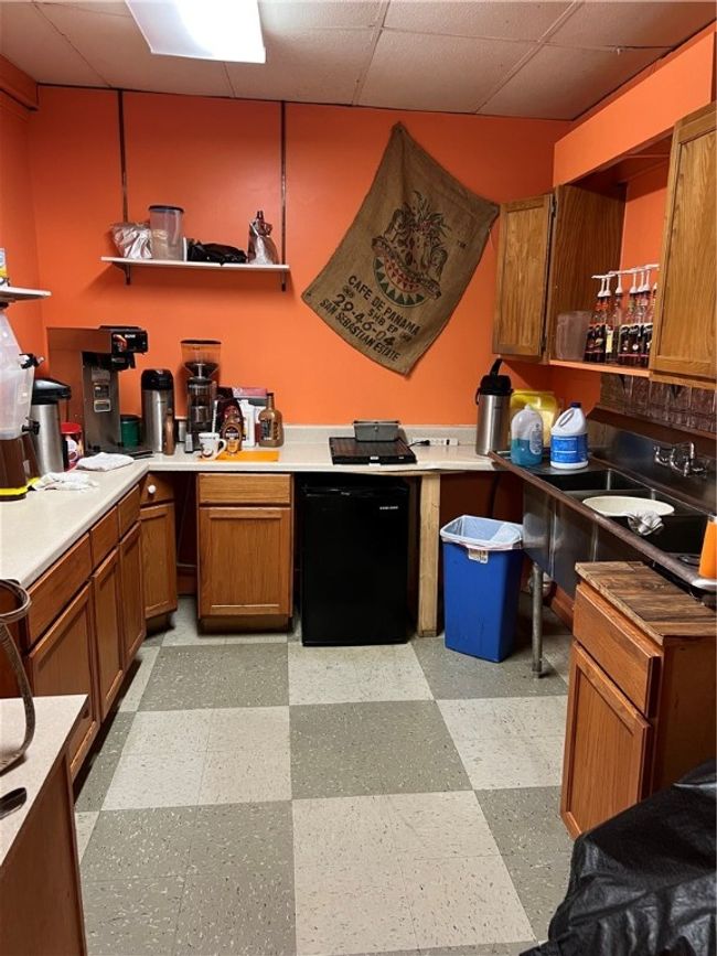 116 W Main St, Home with 0 bedrooms, 0 bathrooms and null parking in Mountain View AR | Image 4