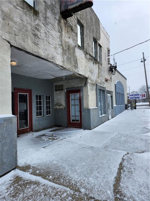 2700 Highland Ave, New Castle, PA, 16105-2382 | Card Image