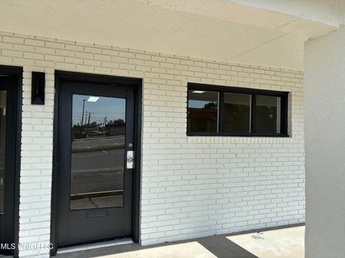 ste-6-200 Pass Rd, Gulfport, MS, 39507-3033 | Card Image