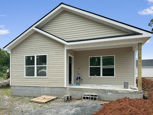 826 18th St Se, Cleveland, TN, 37311-6946 | Card Image