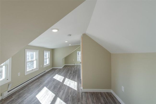 Family Room/ Play room | Image 26