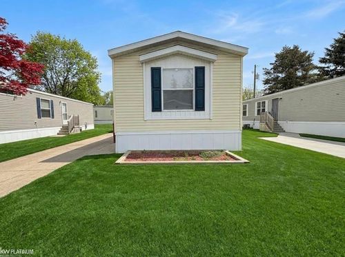 15995 Villaire Ave, Clinton Township, MI, 48038-3314 | Card Image