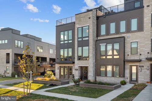 9750 Windflower Way, BETHESDA, MD, 20817-1579 | Card Image