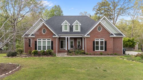 105 Michael Way, Clayton, NC, 27520-5507 | Card Image