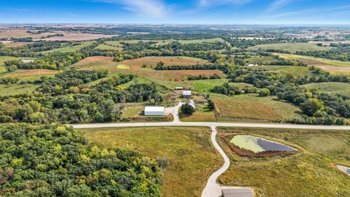 1986 Stuart Road, Stuart, IA, 50250 | Card Image