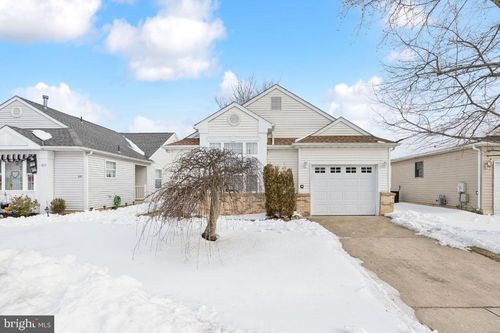 631 Barbados Dr, WILLIAMSTOWN, NJ, 08094-3002 | Card Image