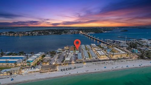 2-117 7th St N, BRADENTON BEACH, FL, 34217-3310 | Card Image