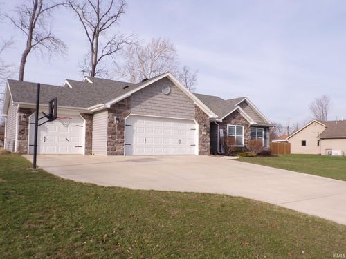 310 Ironwood Ln, Ossian, IN, 46777-9070 | Card Image