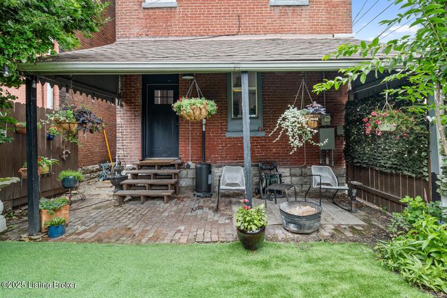 1101 S 1 St St, House other with 3 bedrooms, 2 bathrooms and null parking in Louisville KY | Image 34