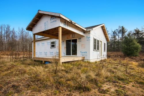 11095 Pleasant Ridge Dr, Elmira, MI, 49730 | Card Image