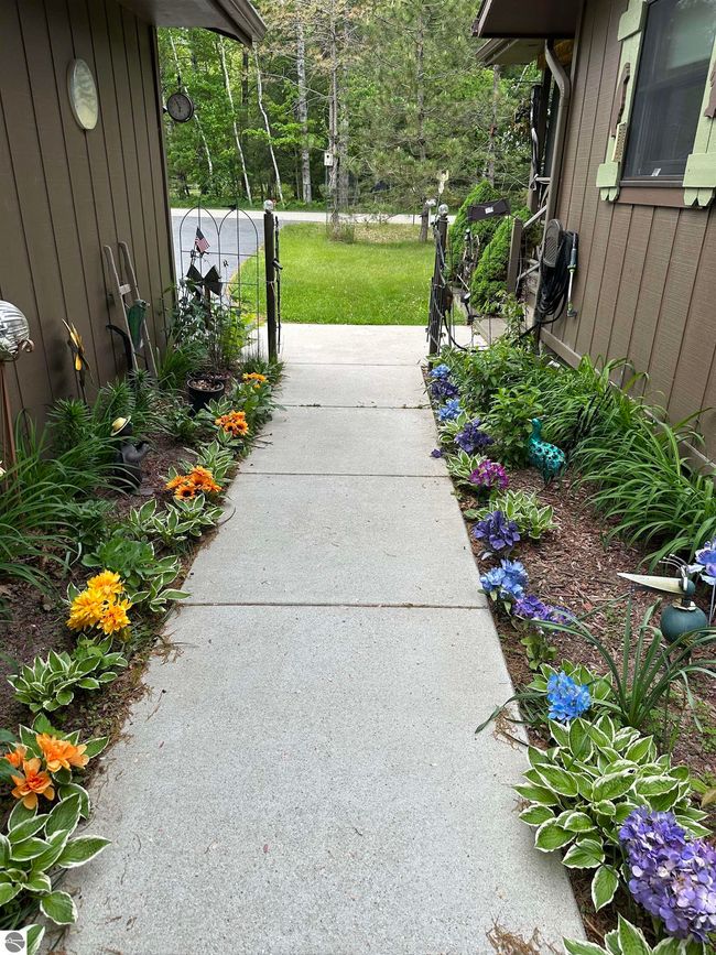 6239 Blackberry Dr, House other with 3 bedrooms, 1 bathrooms and null parking in Alger MI | Image 18