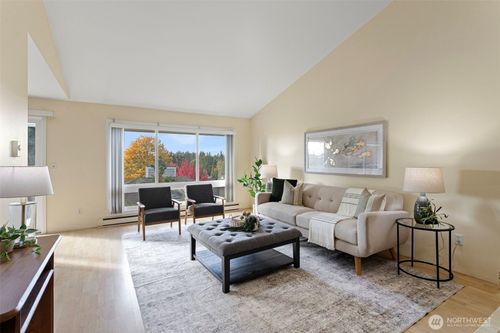 apt-g5-15214 Ne 8th St, Bellevue, WA, 98007-4832 | Card Image