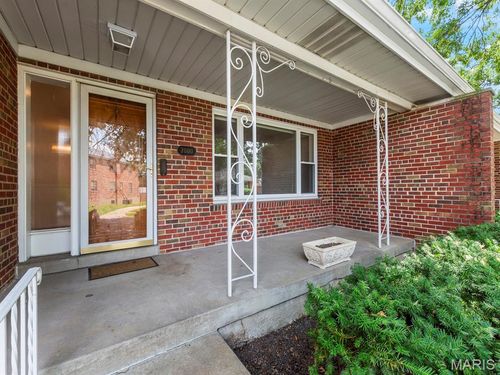 1-7000 Clifton Avenue, St Louis, MO, 63109 | Card Image