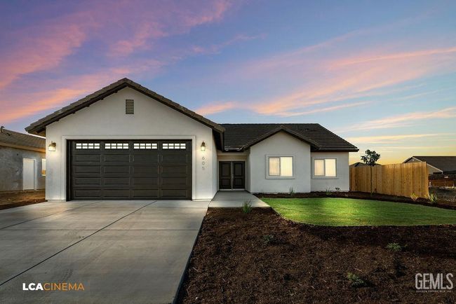 711 Sammy Way, Home with 4 bedrooms, 1 bathrooms and null parking in Shafter CA | Image 10
