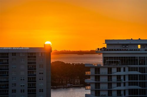 1903-6899 Collins Ave, Miami Beach, FL, 33141-7400 | Card Image