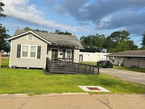 110 S Laurel St, Hammond, LA, 70403-3904 | Card Image