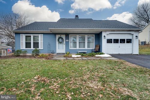 4652 Pheasant Run N, READING, PA, 19606-3530 | Card Image