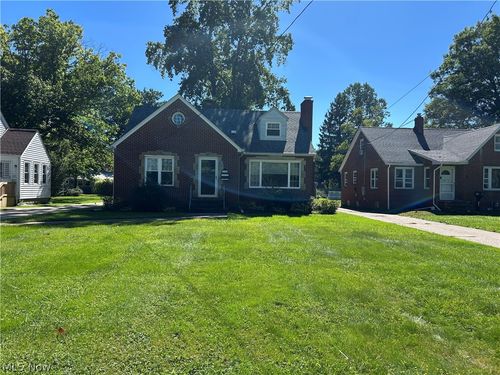 170 Charlotte St, Painesville, OH, 44077-3739 | Card Image