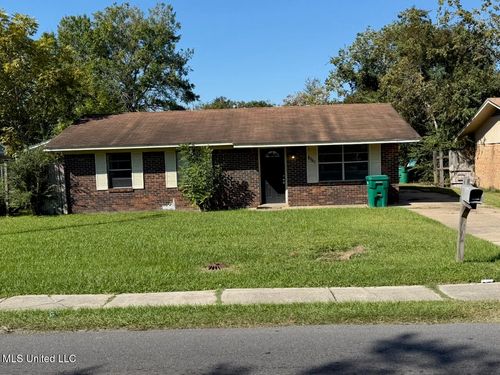 8063 34th Ave, Gulfport, MS, 39501-7855 | Card Image