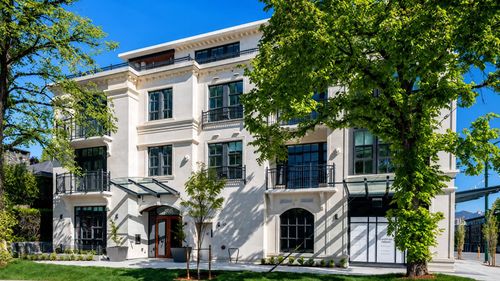 204-1009 Laurier Ave, Vancouver, BC, V6H1Y2 | Card Image