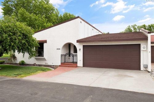 2026 Venturi Ct, Richland, WA, 99352-9788 | Card Image
