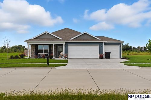 4557 E 18th Ave, Fremont, NE, 68025-3011 | Card Image