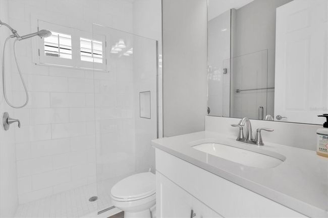 4056 Burdick Loop, House other with 6 bedrooms, 4 bathrooms and null parking in ODESSA FL | Image 25