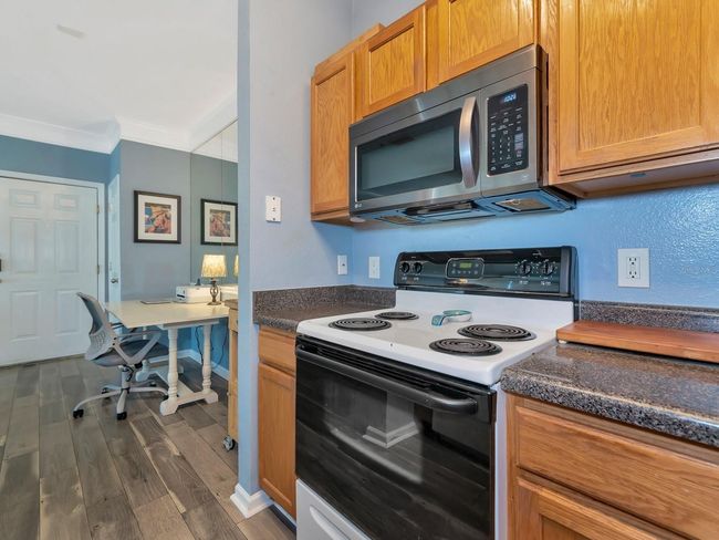 APT-1811 - 4802 51 St St W, Condo with 2 bedrooms, 1 bathrooms and null parking in BRADENTON FL | Image 13
