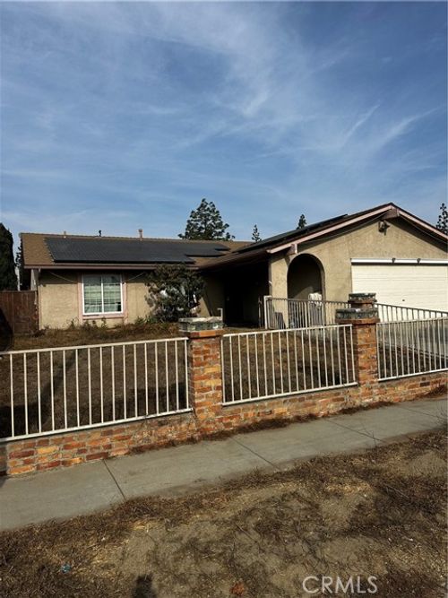 10415 Mapledale St, Bellflower, CA, 90706 | Card Image