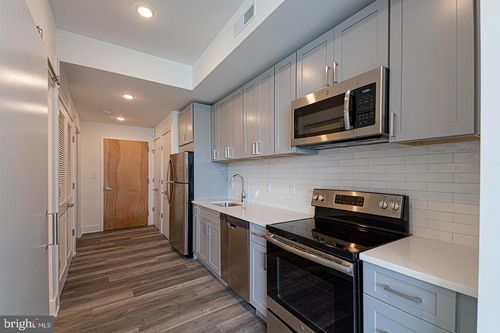 unit-404-1245 Ridge Ave, PHILADELPHIA, PA, 19123-3582 | Card Image