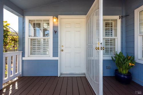 315 Mark Way, Napa, CA, 94558 | Card Image