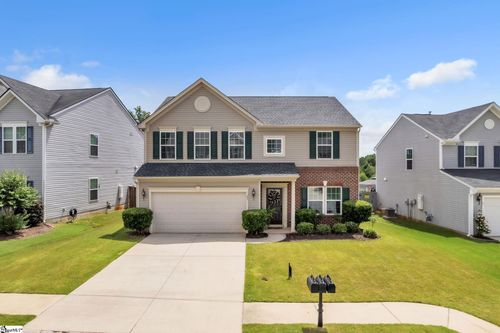 31 Granite Ln, Greenville, SC, 29607-5091 | Card Image