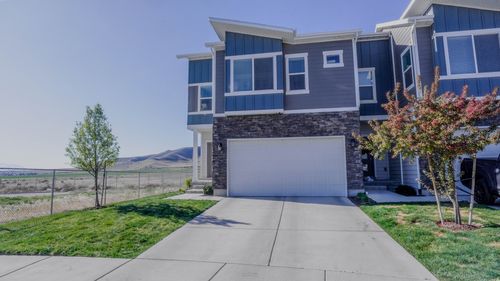 4322 E Cotton Dr, Eagle Mountain, UT, 84005-5053 | Card Image