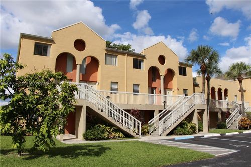 103-5200 Nw 31st Ave, FORT LAUDERDALE, FL, 33309-2504 | Card Image