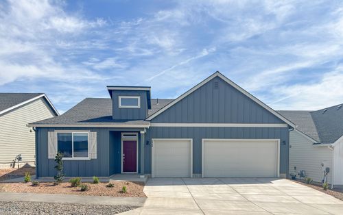 2548 Nw Redwood Ave, Redmond, OR, 97756-6008 | Card Image