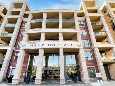 112 - 25 Baker Hill Blvd, Condo with 2 bedrooms, 2 bathrooms and 2 parking in Stouffville ON | Image 3