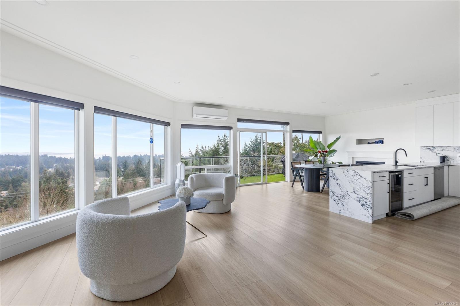 Residential in Colwood