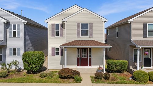 571 Sandy Ct, Harvard, IL, 60033-7803 | Card Image
