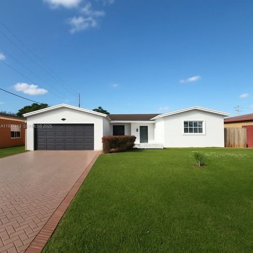 7601 Embassy Blvd, Miramar, FL, 33023-6533 | Card Image