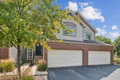 973-973 Parkhill Cir, Aurora, IL, 60502-9092 | Card Image