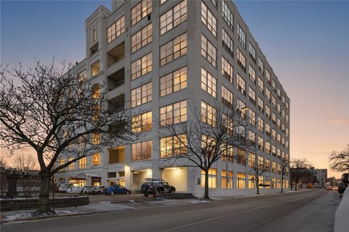 apt-202-5850 Centre Ave, Pittsburgh, PA, 15206-3782 | Card Image