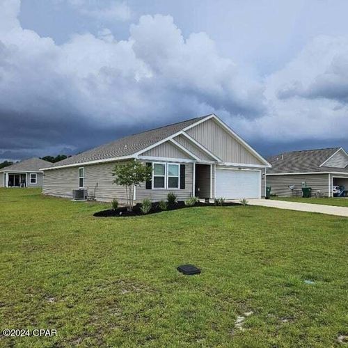 21 Langston Ln, DeFuniak Springs, FL, 32433-9095 | Card Image