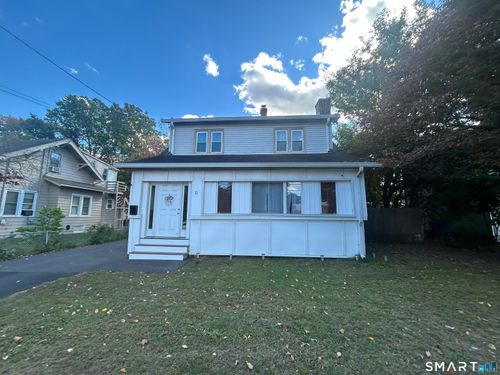 11 Brewer St, East Hartford, CT, 06118-2102 | Card Image