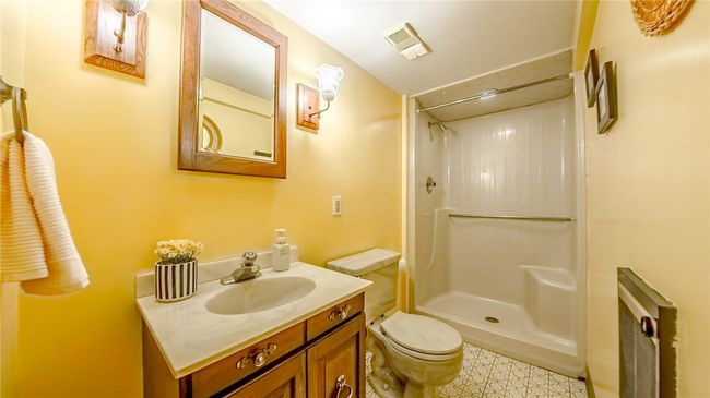 Basement bathroom | Image 30