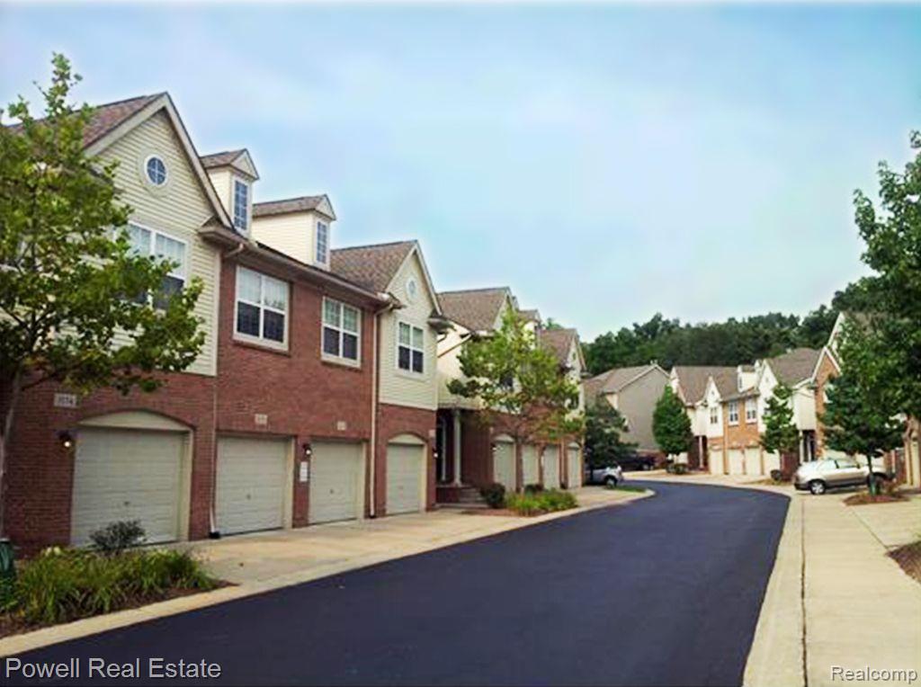 Asher Rd, Ann Arbor, MI 48104