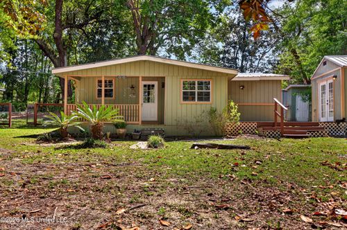 7721 Ridge Gate Rd, Ocean Springs, MS, 39564-8641 | Card Image