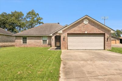 481 Reynolds, House other with 3 bedrooms, 2 bathrooms and null parking in Vidor TX | Image 1