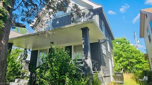 3395 E 135th St, Cleveland, OH, 44120-3957 | Card Image
